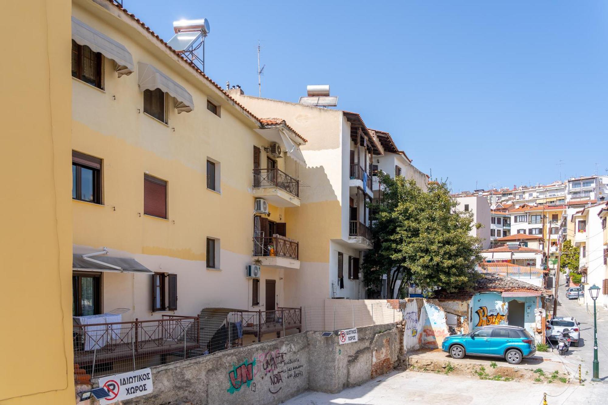 Angels Free Private Parking Thessaloniki